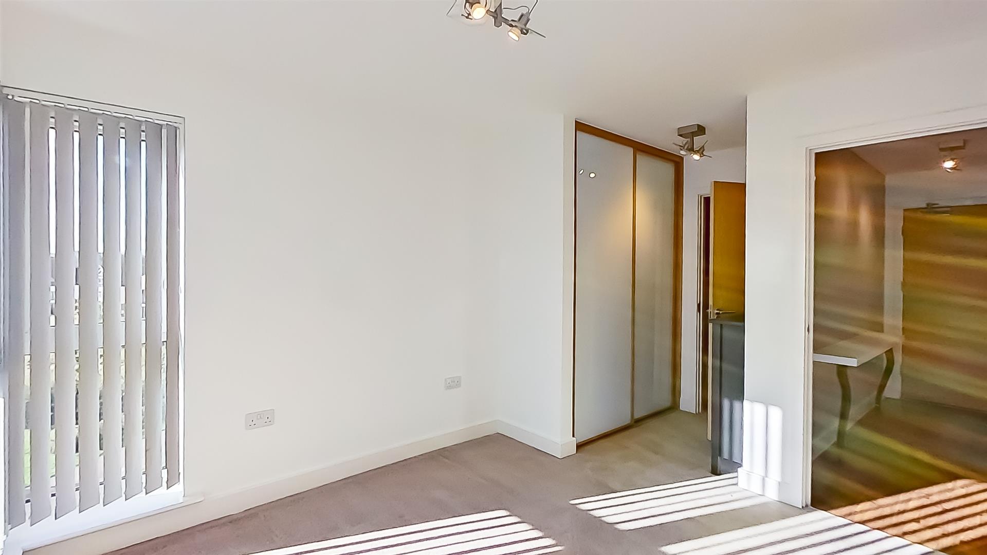 14 Atlas Way, Oakgrove, Milton Keynes